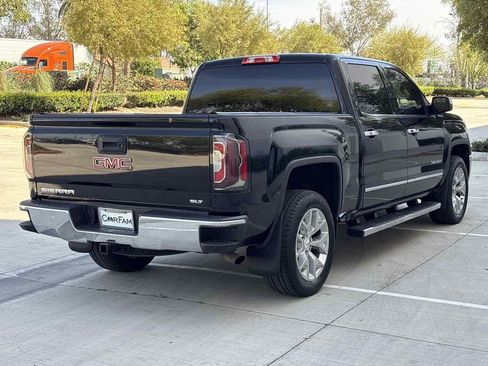Used 2018 GMC Sierra 1500 SLT w/ SLT Premium Package AWD/4WD image 3