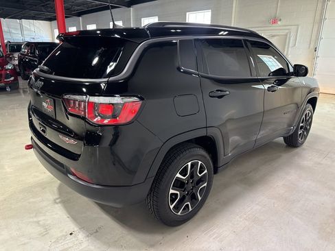 Used 2020 Jeep Compass Trailhawk AWD/4WD image 7