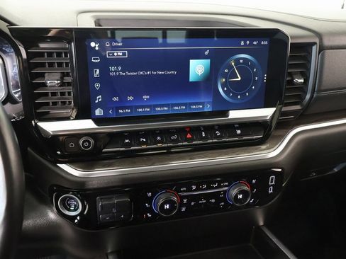 Used 2023 Chevrolet Silverado 1500 LTZ w/ LTZ Convenience Package II image 5