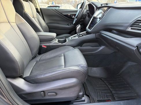 Used 2022 Subaru Outback Limited image 41