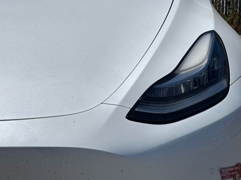 Used 2022 Tesla Model Y Long Range AWD/4WD image 13
