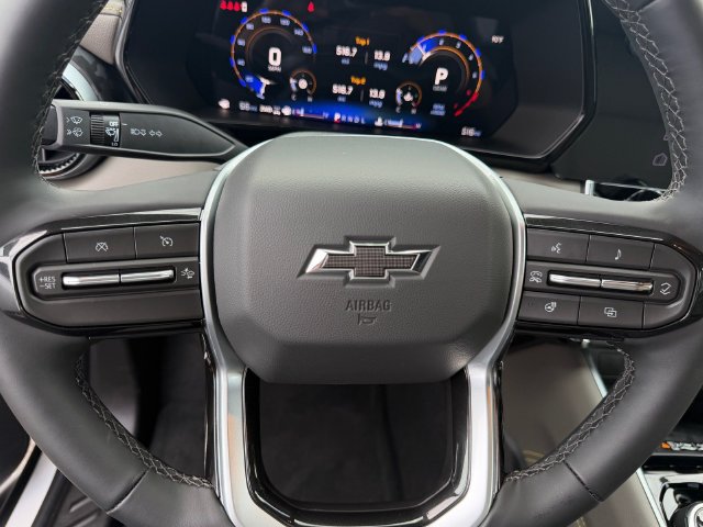 Used 2026 Chevrolet Colorado ZR2 w/ Technology Package AWD/4WD image 27