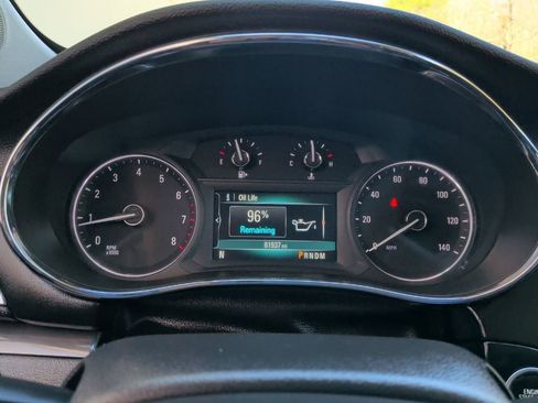 Used 2018 Buick Encore Preferred image 19