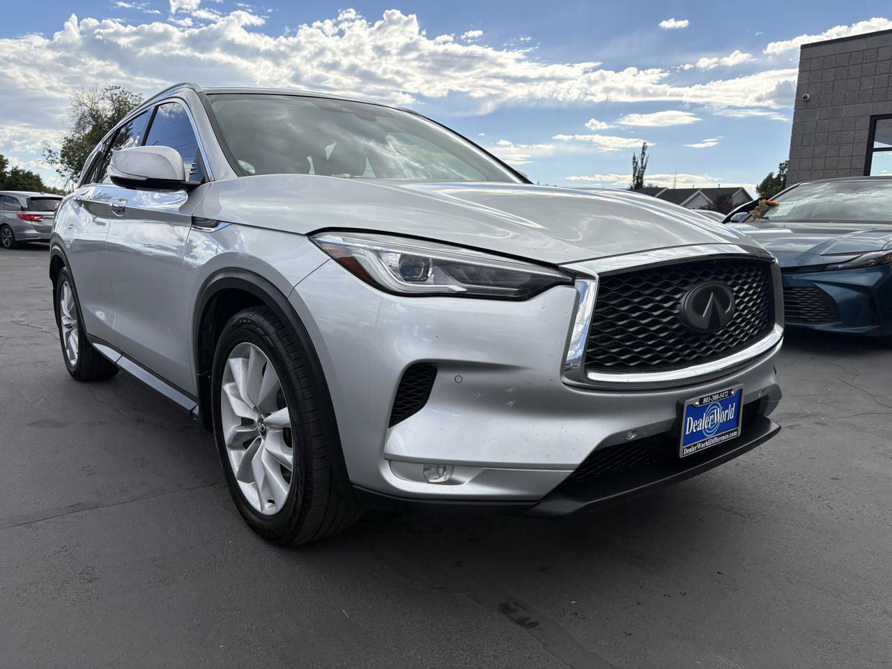 Used 2019 INFINITI QX50 Essential w/ Premium Heat Package AWD/4WD image 1