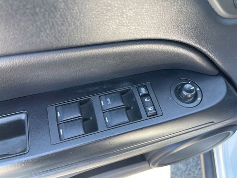Used 2017 Jeep Compass Sport w/ Power Value Group FWD image 14