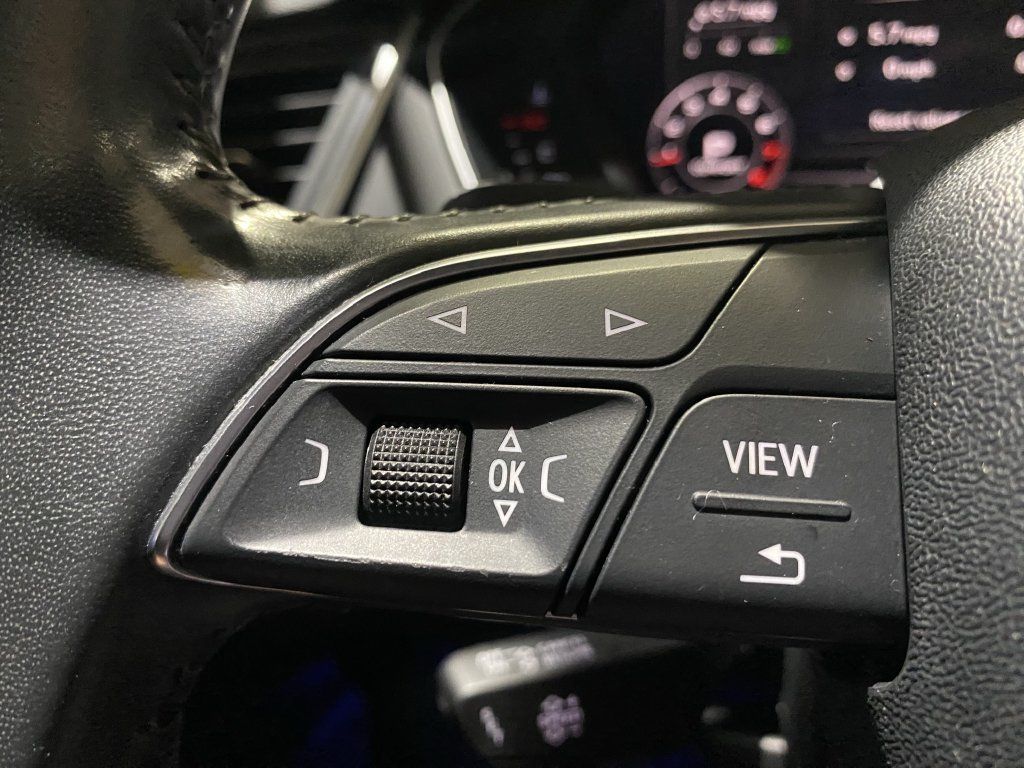Used 2018 Audi Q5 Prestige AWD/4WD image 12