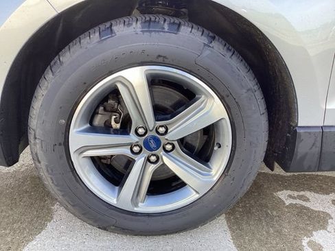 Used 2020 Ford Edge SEL w/ Convenience Package AWD/4WD image 6