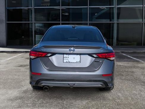 Used 2023 Nissan Sentra SR w/ Trunk Package image 6