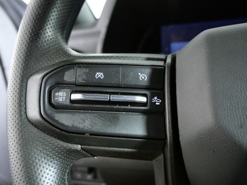 Used 2023 Chevrolet Colorado Trail Boss w/ Technology Package AWD/4WD image 26