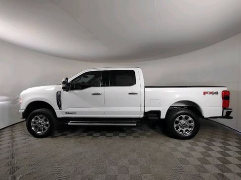 Used 2023 Ford F250 Lariat w/ Chrome Package AWD/4WD image 6