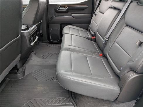 Used 2022 Chevrolet Silverado 1500 LT Trail Boss w/ Convenience Package II image 20