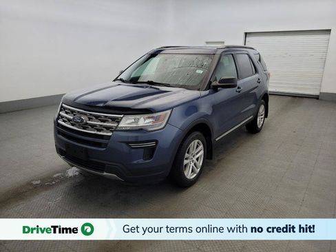 Used 2018 Ford Explorer XLT AWD/4WD image 1