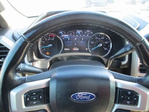 Used 2021 Ford F250 Lariat w/ Lariat Ultimate Package image 30