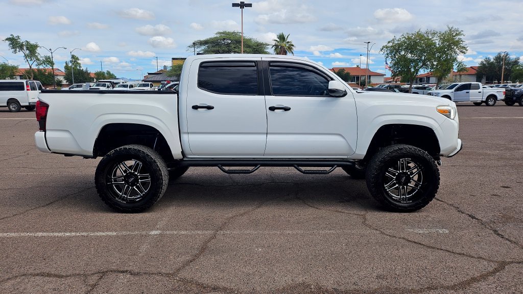 Used 2020 Toyota Tacoma SR RWD image 12