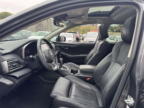 Used 2023 Subaru Outback Limited image 17