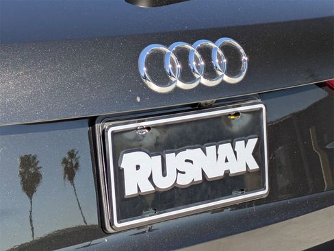 Used 2023 Audi Q3 2.0T Premium w/ Convenience Package image 19