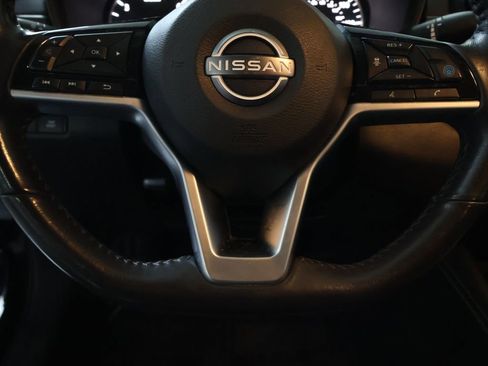 Used 2023 Nissan Altima 2.5 SL FWD image 18
