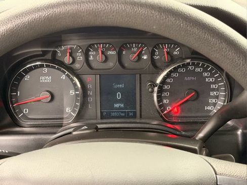 Used 2018 Chevrolet Silverado 1500 Custom w/ Custom Value Package RWD image 25