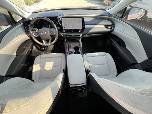 Used 2024 Lexus RX 350 FWD image 15