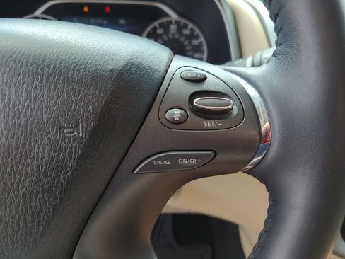 Used 2020 Nissan Murano Platinum FWD image 33