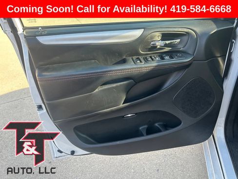 Used 2019 Dodge Grand Caravan GT FWD image 5