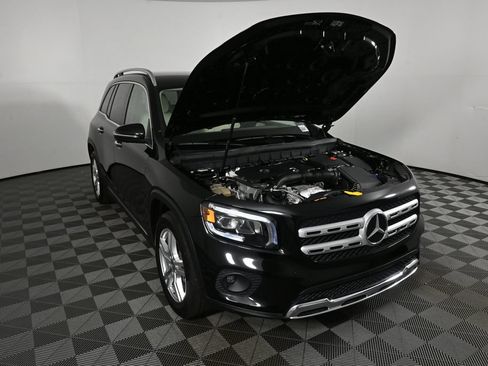 Certified 2020 Mercedes-Benz GLB 250 image 33