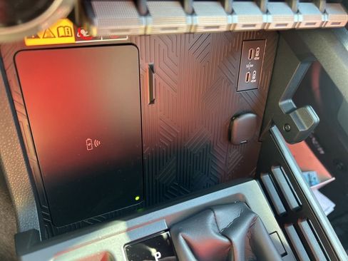 New 2025 Toyota 4Runner Limited image 6