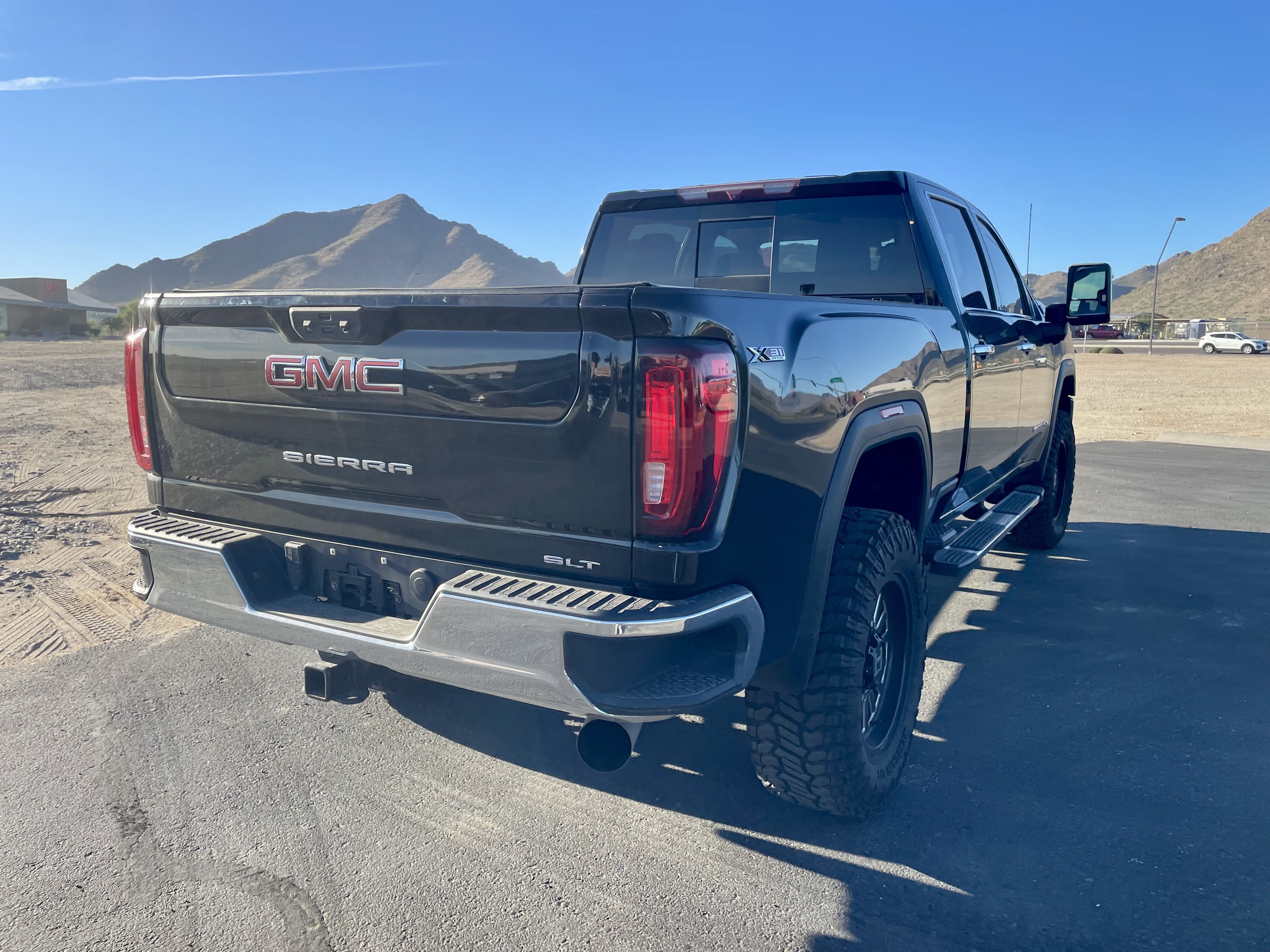 Used 2021 GMC Sierra 3500 SLT AWD/4WD image 5