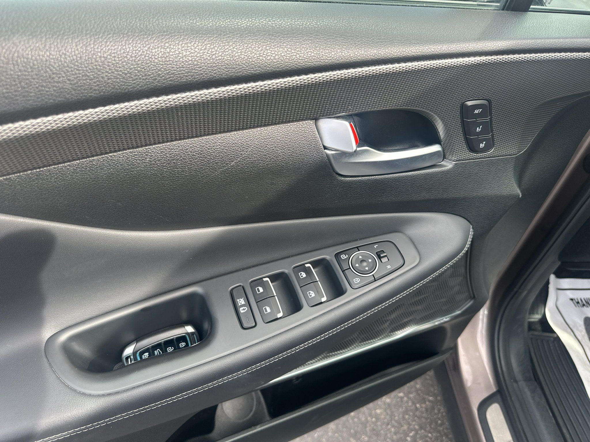Used 2019 Hyundai Santa Fe AWD image 10