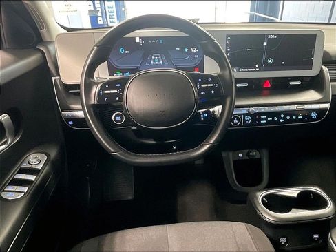 Used 2024 Hyundai Ioniq 5 SE AWD/4WD image 18