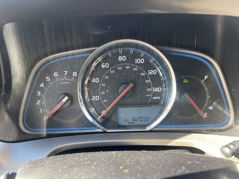 Used 2014 Toyota RAV4 Limited image 16