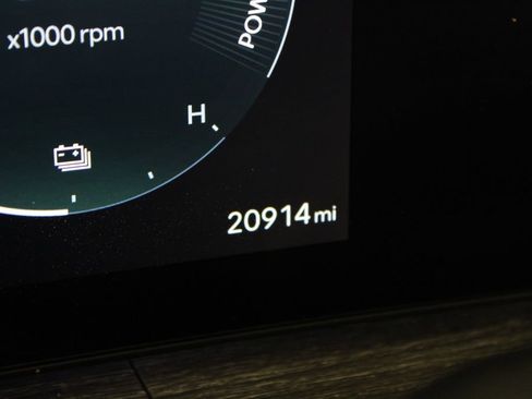 Certified 2025 Hyundai Santa Fe Calligraphy FWD image 30