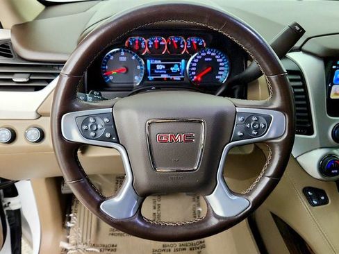 Used 2019 GMC Yukon SLT w/ Open Road Package AWD/4WD image 13