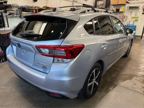 Used 2022 Subaru Impreza 2.0i Premium AWD/4WD image 5