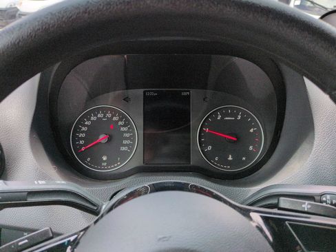 Used 2025 Mercedes-Benz Sprinter 2500 image 24