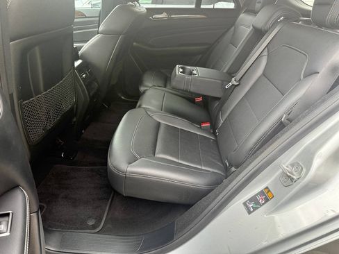 Used 2013 Mercedes-Benz ML 350 4MATIC image 6