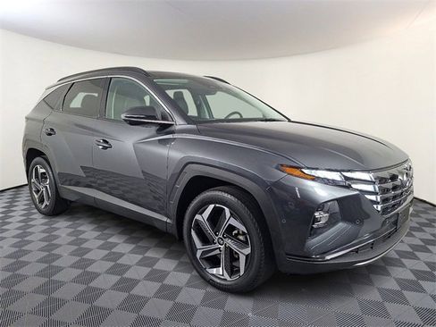 Used 2022 Hyundai Tucson Limited w/ Winter Package image 1