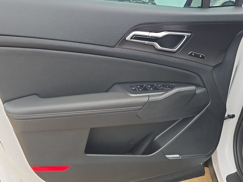 New 2026 Kia Sportage SX FWD image 18