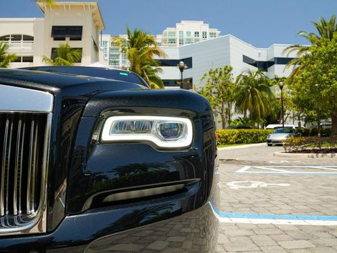 Used 2016 Rolls-Royce Dawn image 34