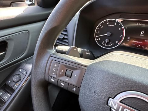 Used 2026 Nissan Rogue S AWD/4WD image 20