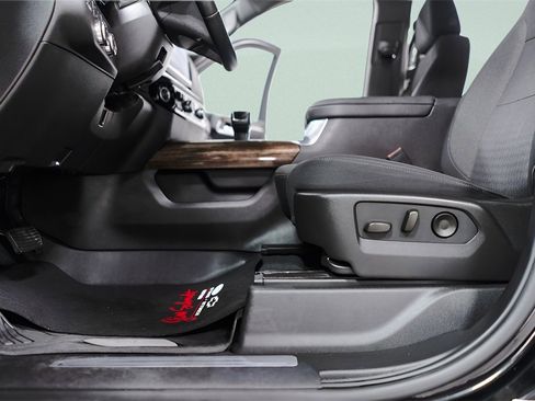 Used 2025 GMC Sierra 1500 Elevation image 24