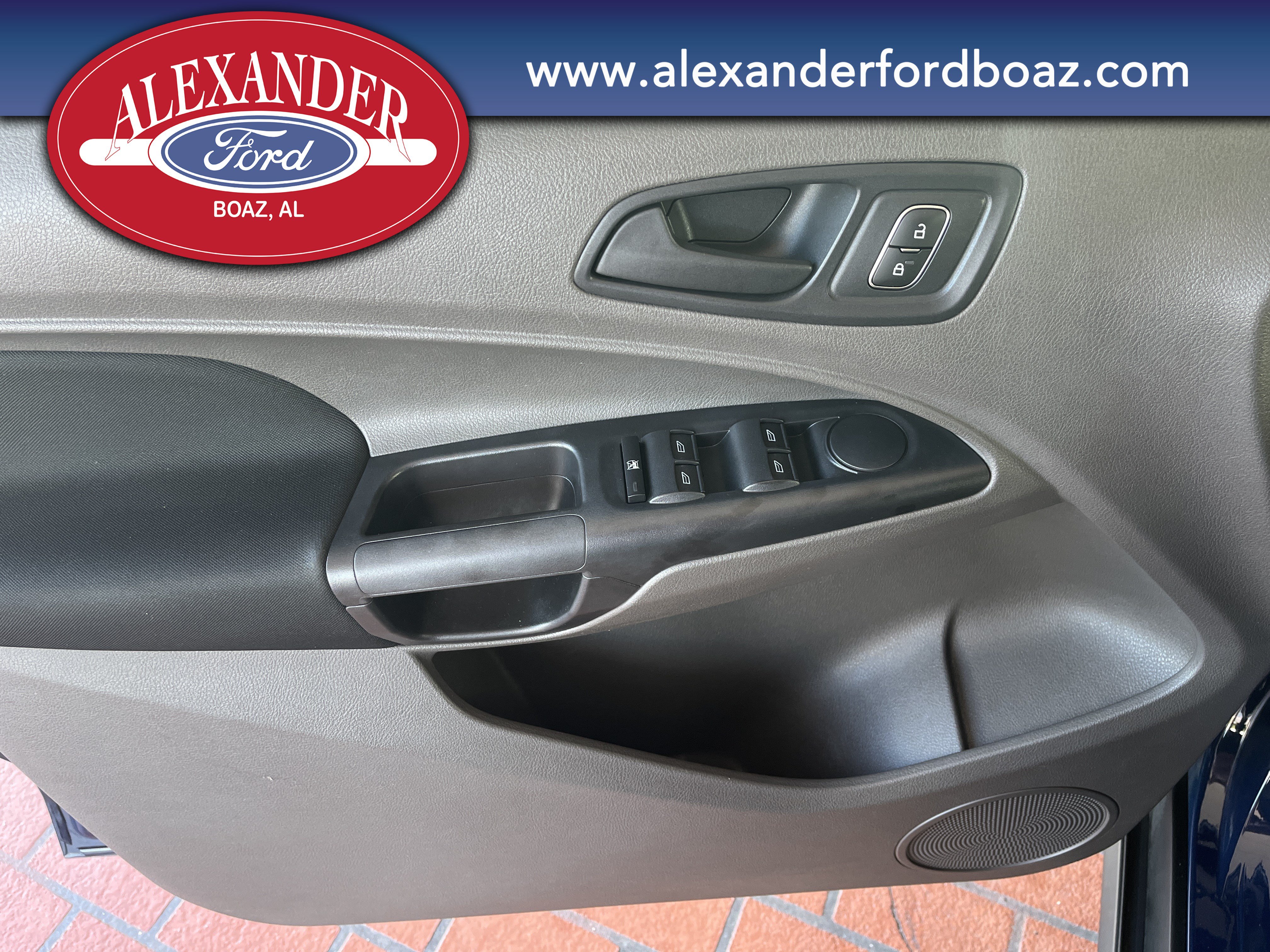Used 2020 Ford Transit Connect XL FWD image 9