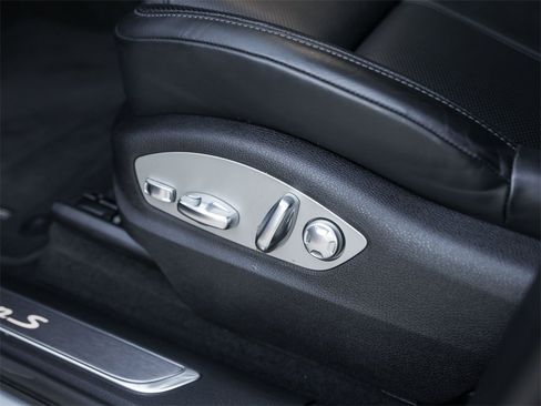 Used 2024 Porsche Macan S image 15