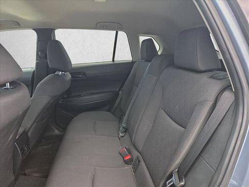 Used 2024 Toyota Corolla Cross LE FWD image 16