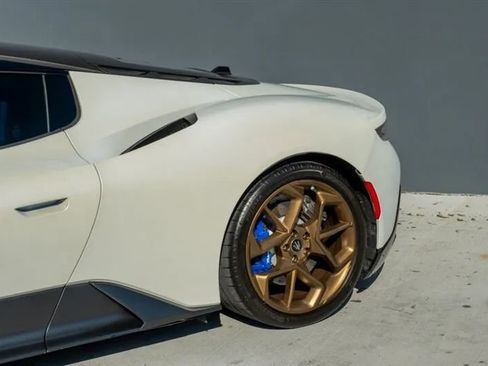 Used 2022 Maserati MC20 Coupe image 26