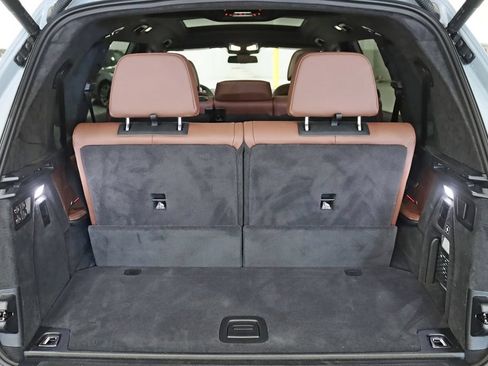 Used 2026 BMW X7 xDrive40i w/ M Sport Package AWD/4WD image 44