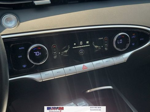 Used 2025 Genesis GV70 2.5T AWD/4WD image 18