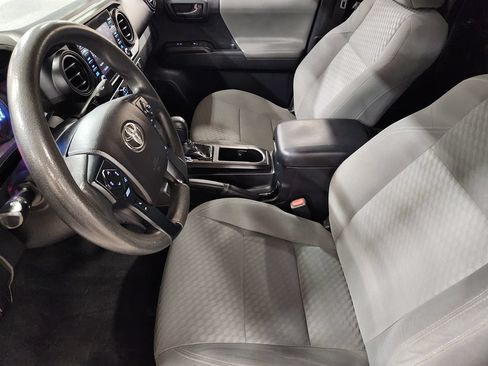 Used 2020 Toyota Tacoma SR RWD image 28