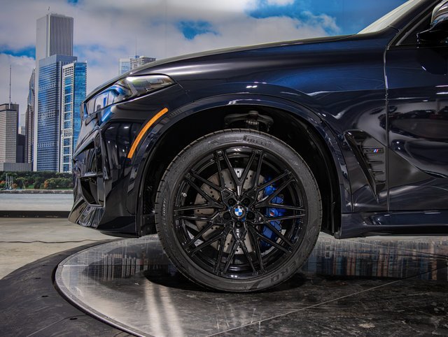 New 2026 BMW X5 M Competition w/ Executive Package AWD/4WD image 7