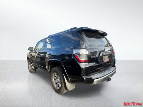 Used 2015 Toyota 4Runner Trail Premium AWD/4WD image 3